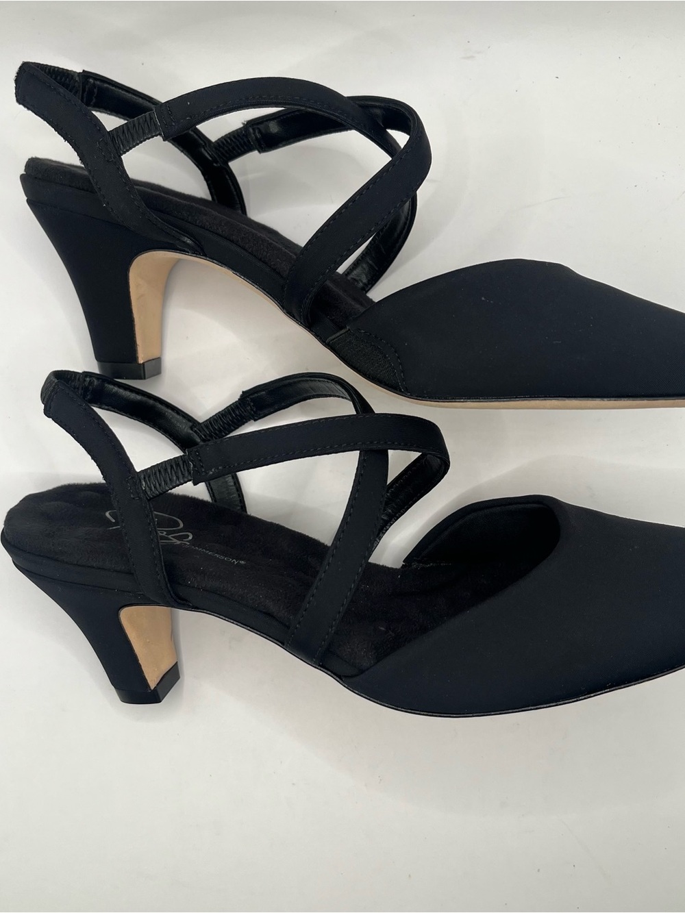 Ros Hommerson New Women's 8.5 Caliente Black Slingback Low Heel Pumps - Picture 4 of 7